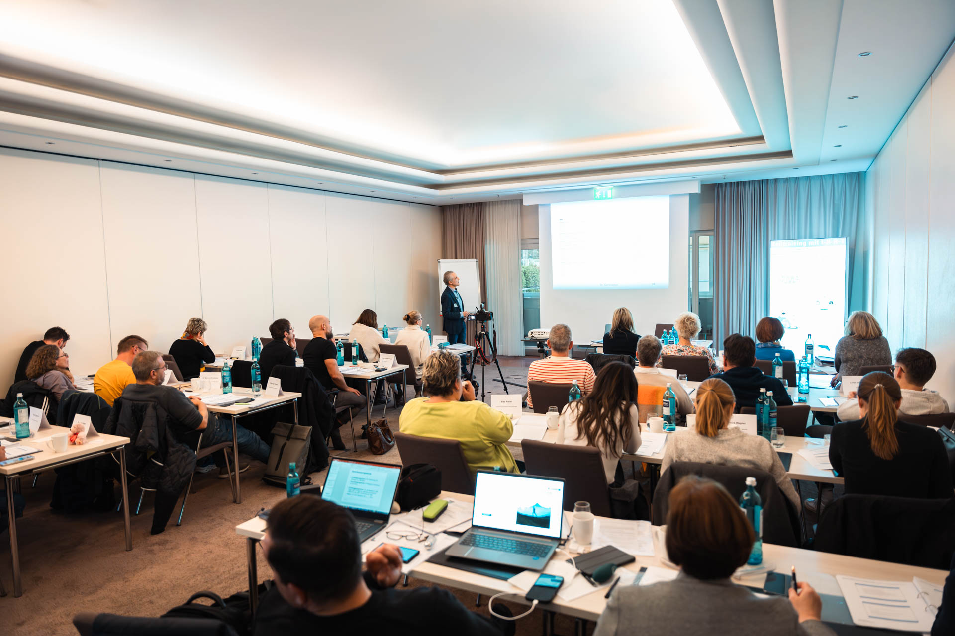 Kachel zu Leistungen: IHHT Schulungen, Stoffwechselschulungen, Coaching, Mentoring, uvm.